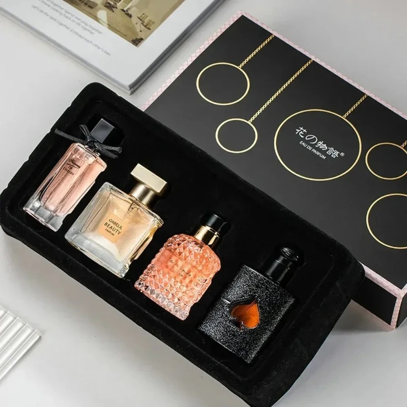 Women’s Perfume Gift Set of 4  - Perfume Fragrance Samples 评论和价格